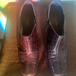 Aerosoles comfortable fall ankle leather shoes, size 7/8